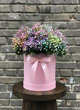 Цветочная композиция из Гипсофила и Розы в шляпной коробке в Черусти