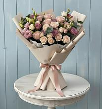 Букет цветов из:  Розы и Лизиантусы в Черусти