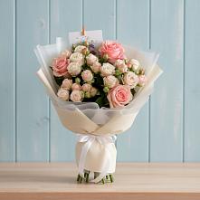 Букет цветов из:  Розы #REPLACE_PRED# Черусти