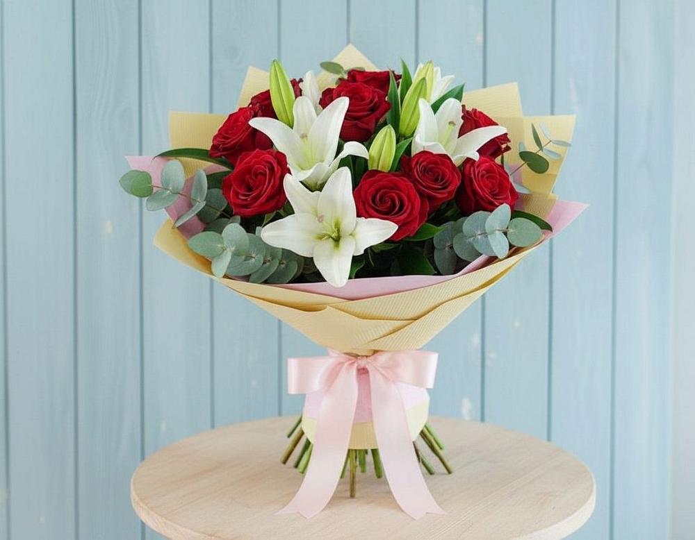 Букет цветов из: Лилии и Розы в Черусти